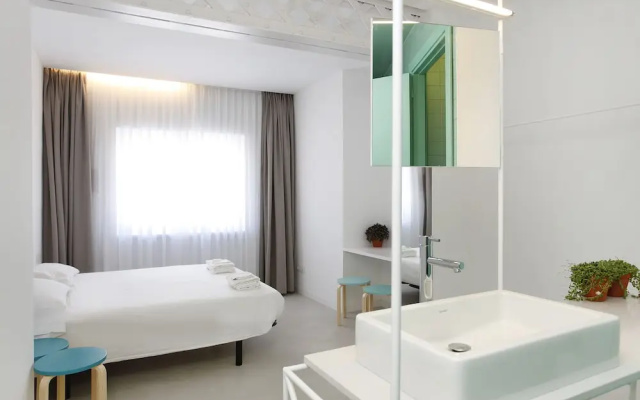 1416 - The Green Blooming Apartment