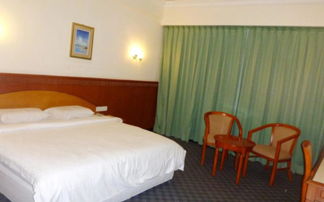 Seafest Hotel