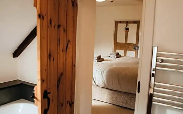 Holwell Holistic Retreat