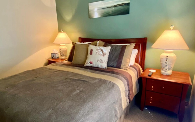 Waters Edge 101 Ocean Front