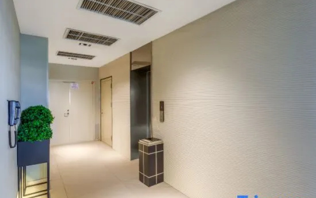 Homeinn Selected Hotel (Jinzhong University Town Wusu International Airport)
