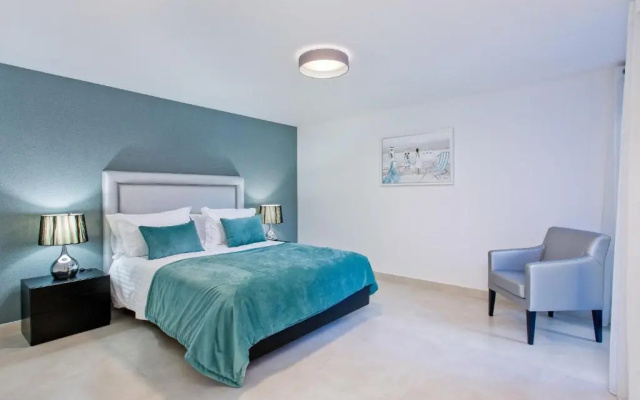 Exclusive Ultra-Stylish Villa, close to Vilamoura