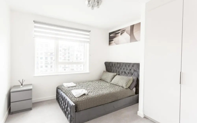 Brand New Luxurious 2-bed Apartment in Barking