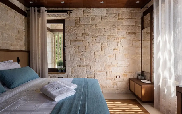 Villa Peacock with Spa Facilities