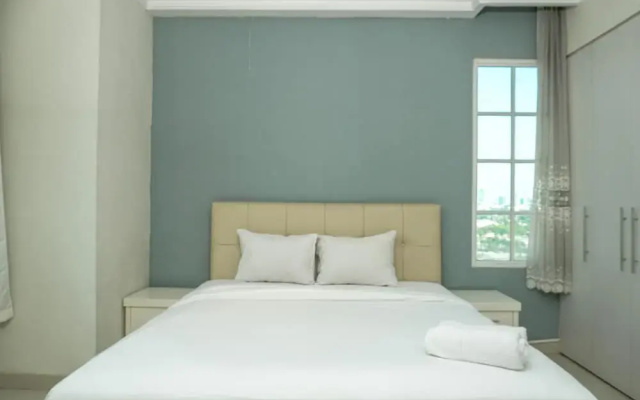 Comfy 1Br At Bellezza Apartment