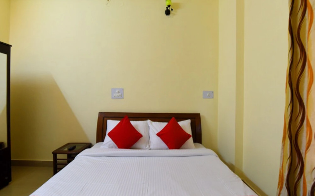 OYO 12826 Hotel Himgiri