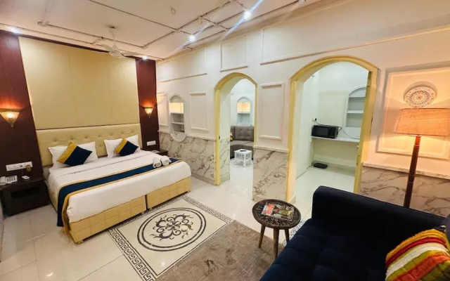 Hinduja Haveli