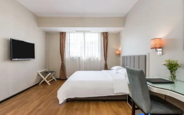 Jinyi Hotel
