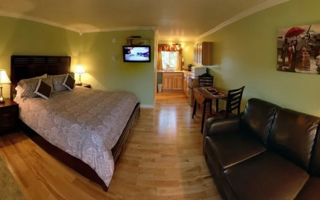 Parkside Inn