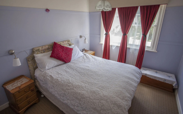 Olinda Country Cottages