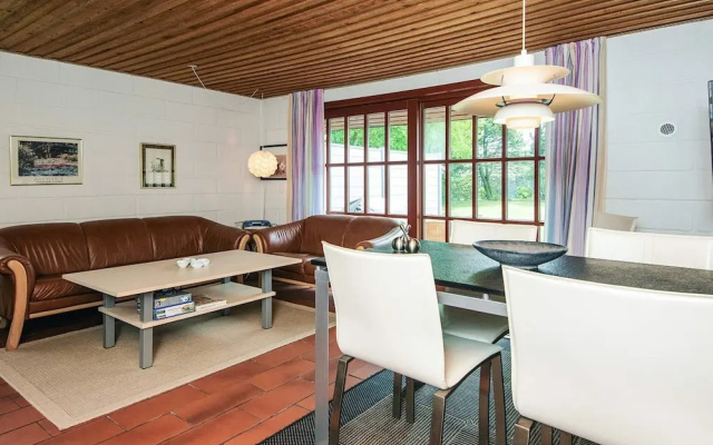 6 Person Holiday Home in Tarm