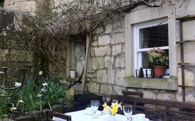 Brunswick Cottage