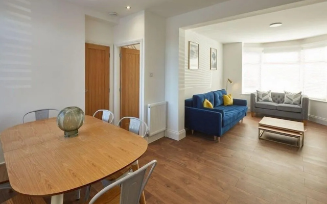 Host Stay Montrose View