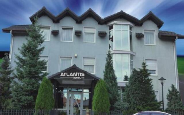 Hotel Atlantis вид на фасад