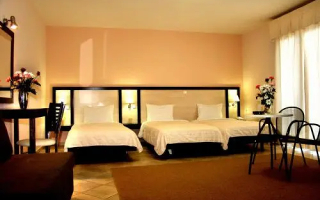Batselas Traditional Hotel