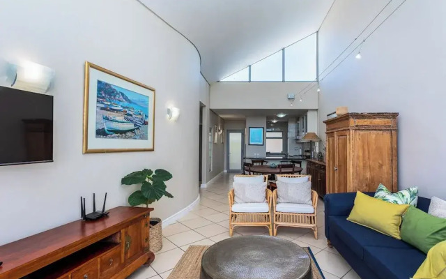 Seaside Village C22 by Ctha