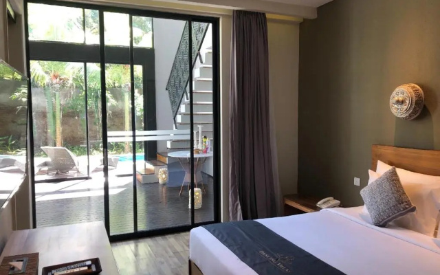 Anaya Villa