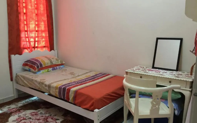 Homestay Kak Maz