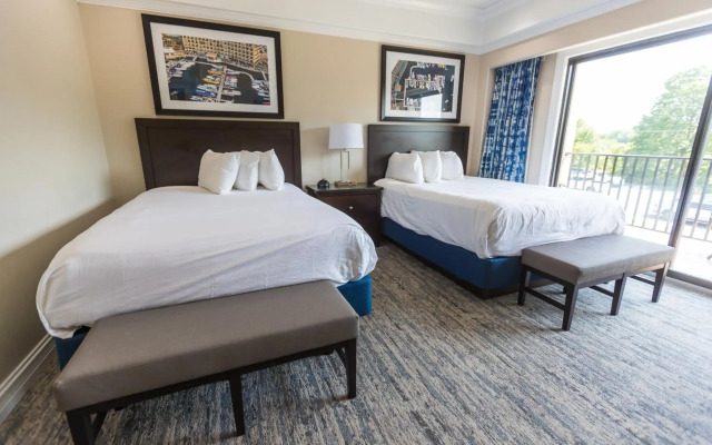 Camden on the Lake Resort & Spa