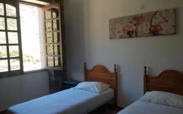 La Casa Vieja Hostel