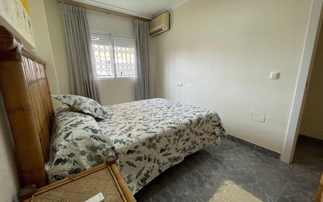 Belvilla by OYO Holiday Home in Los Alcazares