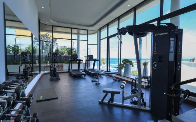 Infinity Pool +Stunning Ocean Views Gem in Nyali.