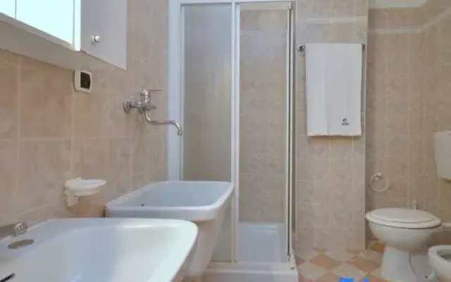 Spacious Apartment 50mt from the Beach