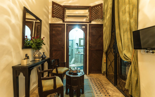 Riad Nasreen