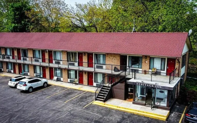 6032 Persepolis Inn