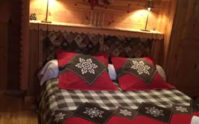 Chalet Pomme de Pin