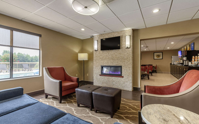 Comfort Inn & Suites Mocksville I-40
