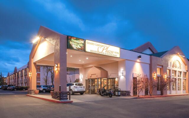 Отель Grand Canyon Plaza Hotel США, Гранд-Каньон - отзывы, цены и фото номеров - забронировать отель Grand Canyon Plaza Hotel онлайн вид на фасад