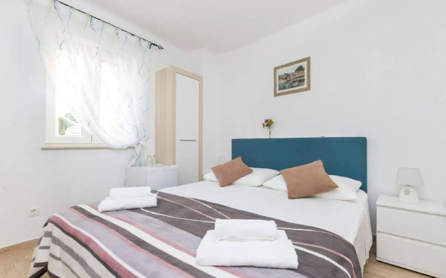 Peruzovic Rooms & Apartments