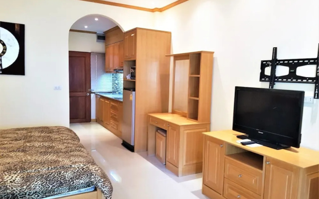 Large 1st Floor Studio Condo at Baan Suan Lalana