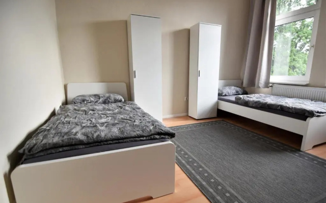 Workers Apartment Leverkusen