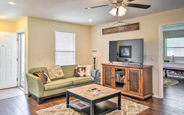 Unique Ranch-style Home < 2 Mi to Downtown!