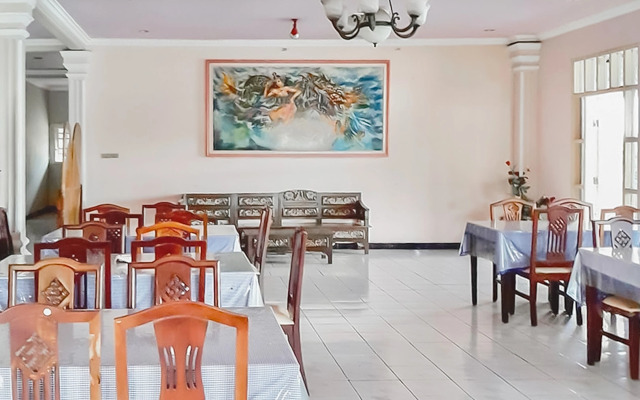 Urbanview Hotel Mahkota Pantai Pelabuhan Ratu by RedDoorz