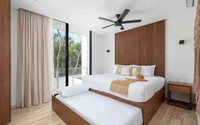 Karanda by Beach Please Tulum