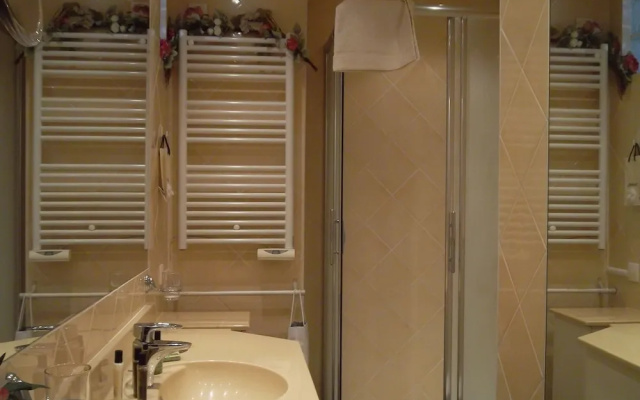 Elegant studio apartment Le Suquet