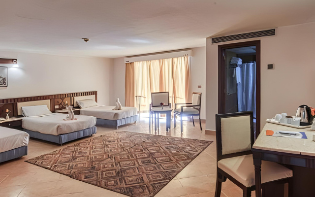 Falcon Naama Star Hotel