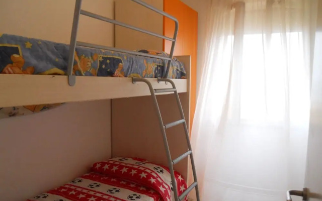 Flat With Terrace Near the Beach-beahost