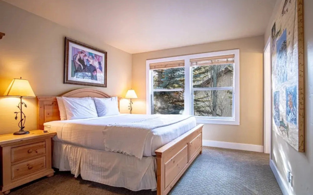 Cozy Ketchum Retreat - Pet Friendly!