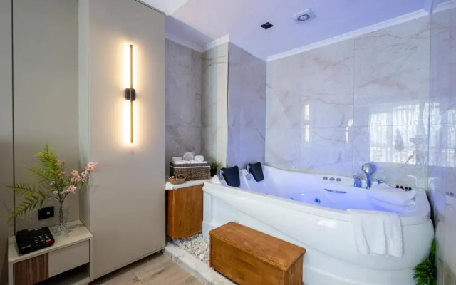 Euphrates Hotel
