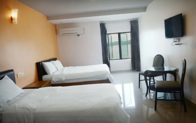 Brezza Hotel Sitiawan