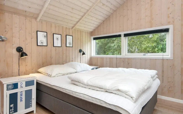 6 Person Holiday Home in Hemmet-by Traum