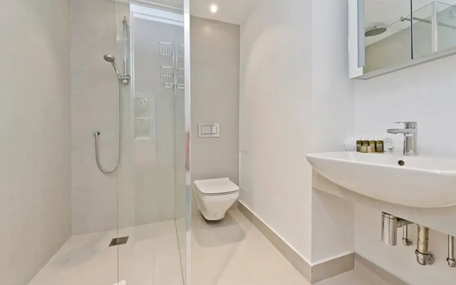 5 Bedroom House, Maida Vale