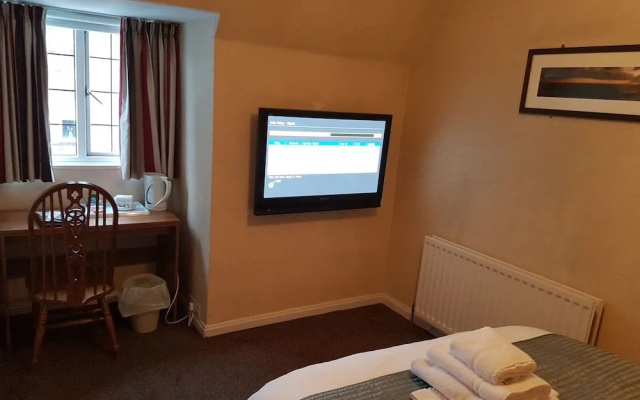 Dorset Arms Hotel