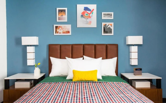 Uptown Suites Extended Stay Denver CO – Centennial