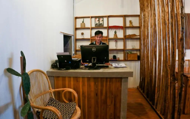 Petit Espace Boutique Hostel