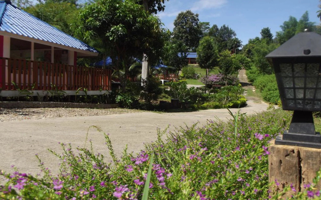 Phuchomjan Resort